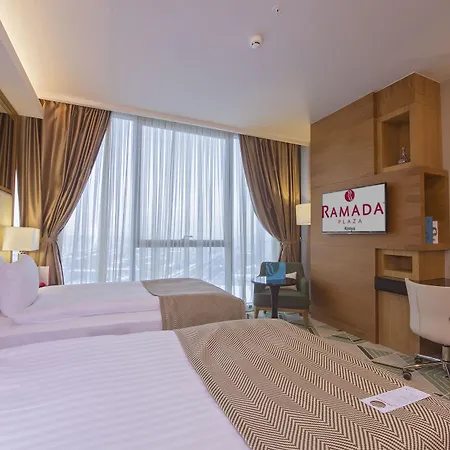 Ramada Plaza By Wyndham Otel