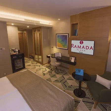 Ramada Plaza By Wyndham Otel 5*