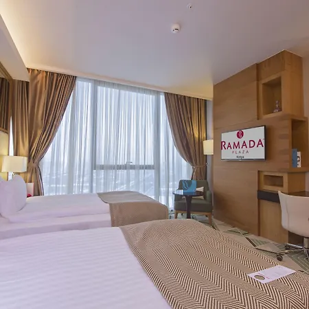 Hotel Ramada Plaza By Wyndham 5*