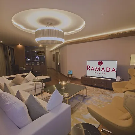 酒店 Ramada Plaza By Wyndham