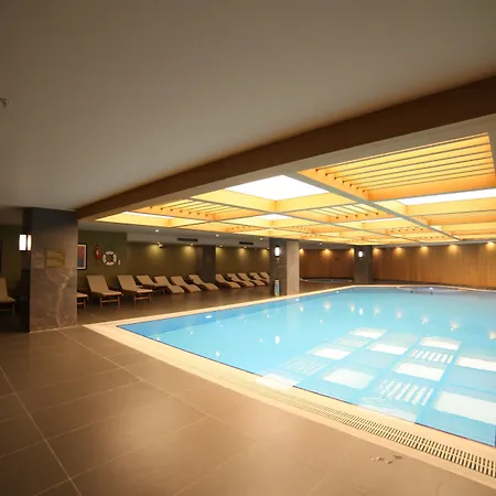 Hotel Ramada Plaza By Wyndham 5*