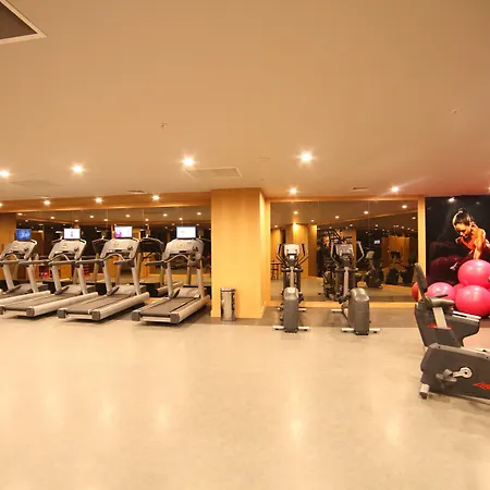 Hotel Ramada Plaza By Wyndham 5*