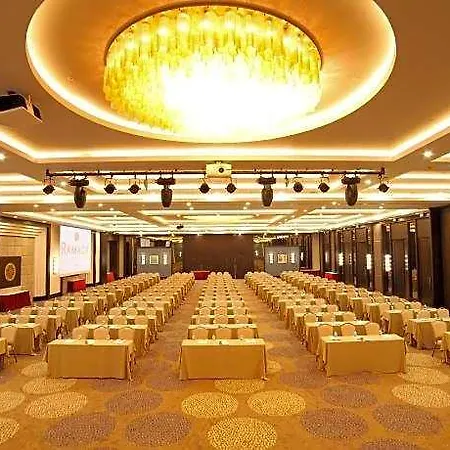 Ramada Plaza By Wyndham 5*