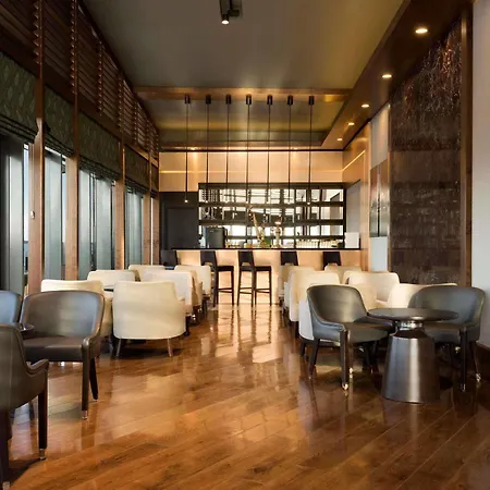 Hotell Ramada Plaza By Wyndham 5*