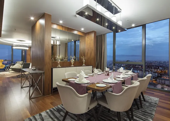 Ramada Plaza By Wyndham