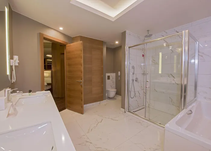 Hotel Ramada Plaza By Wyndham Konya