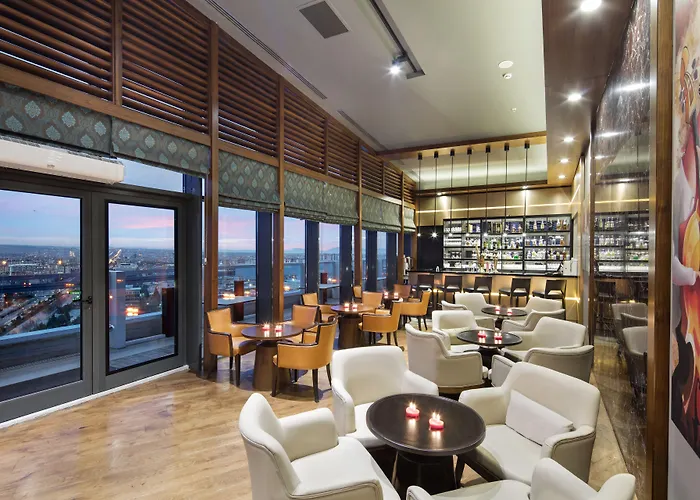 Hotel Ramada Plaza By Wyndham