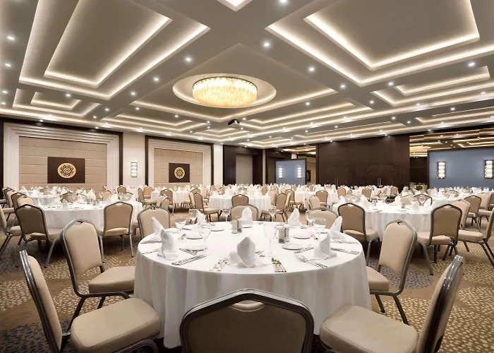 Hotel Ramada Plaza By Wyndham