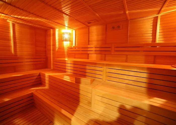 Ramada Plaza By Wyndham 5*